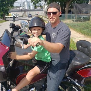 Meet your Posher, Cory